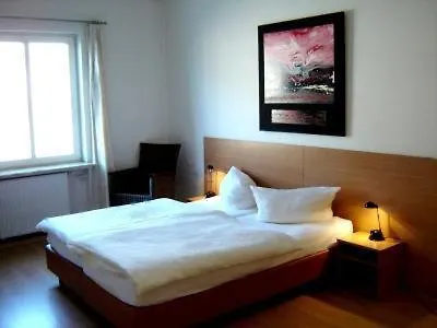 City Hotel Bremen Hotel 2*